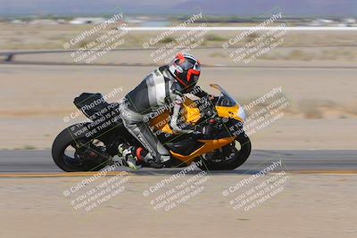 media/Sep-09-2023-SoCal Trackdays (Sat) [[6f49351c42]]/Turn 9 Inside (9am)/